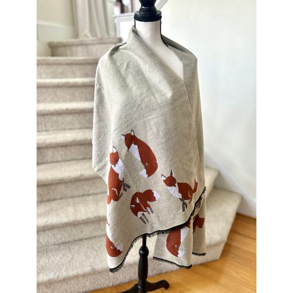 Warm Toned Beige Fox Print Oversize Shawl Scarf - Picture 1 of 5